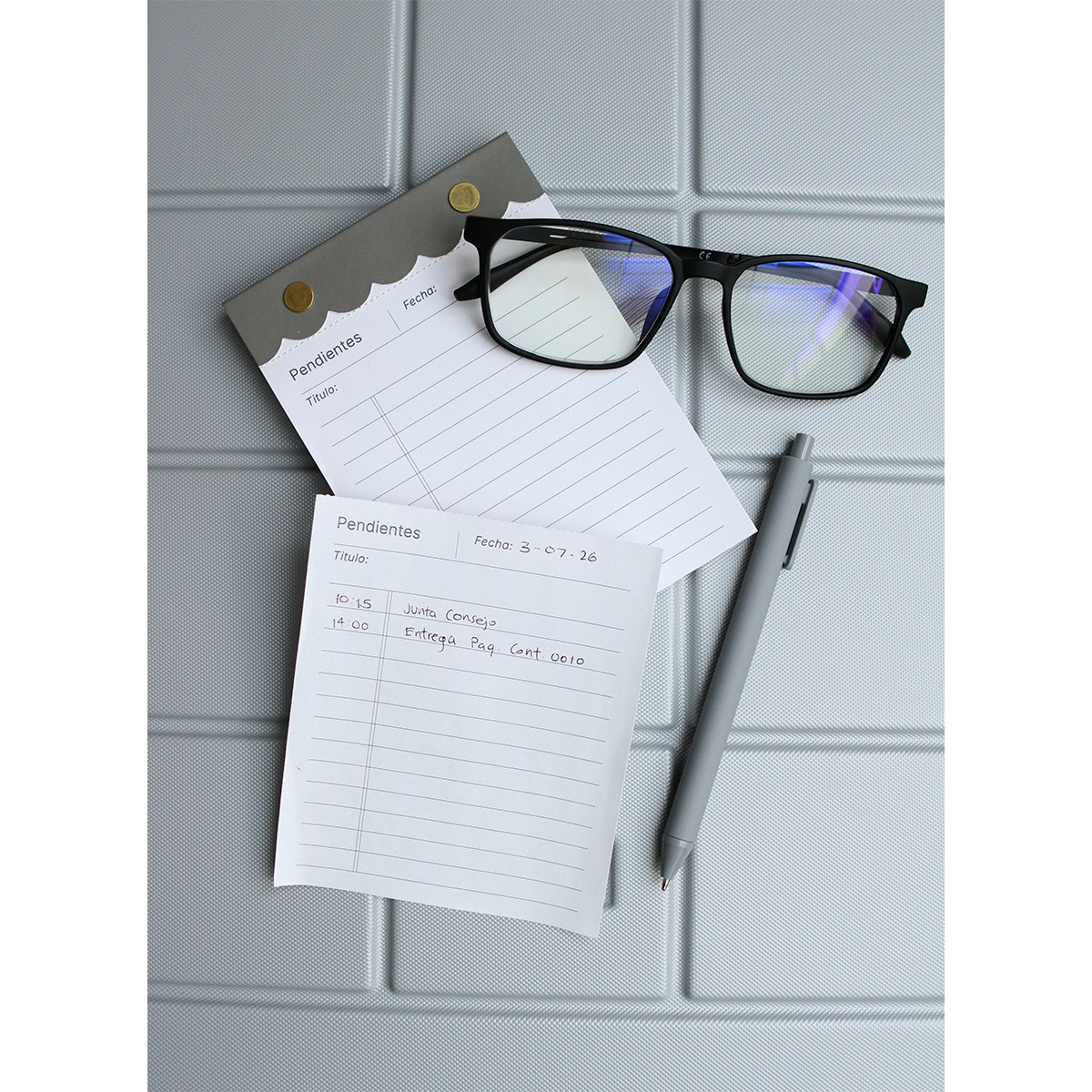 Set de notas Mestia. - Image 2