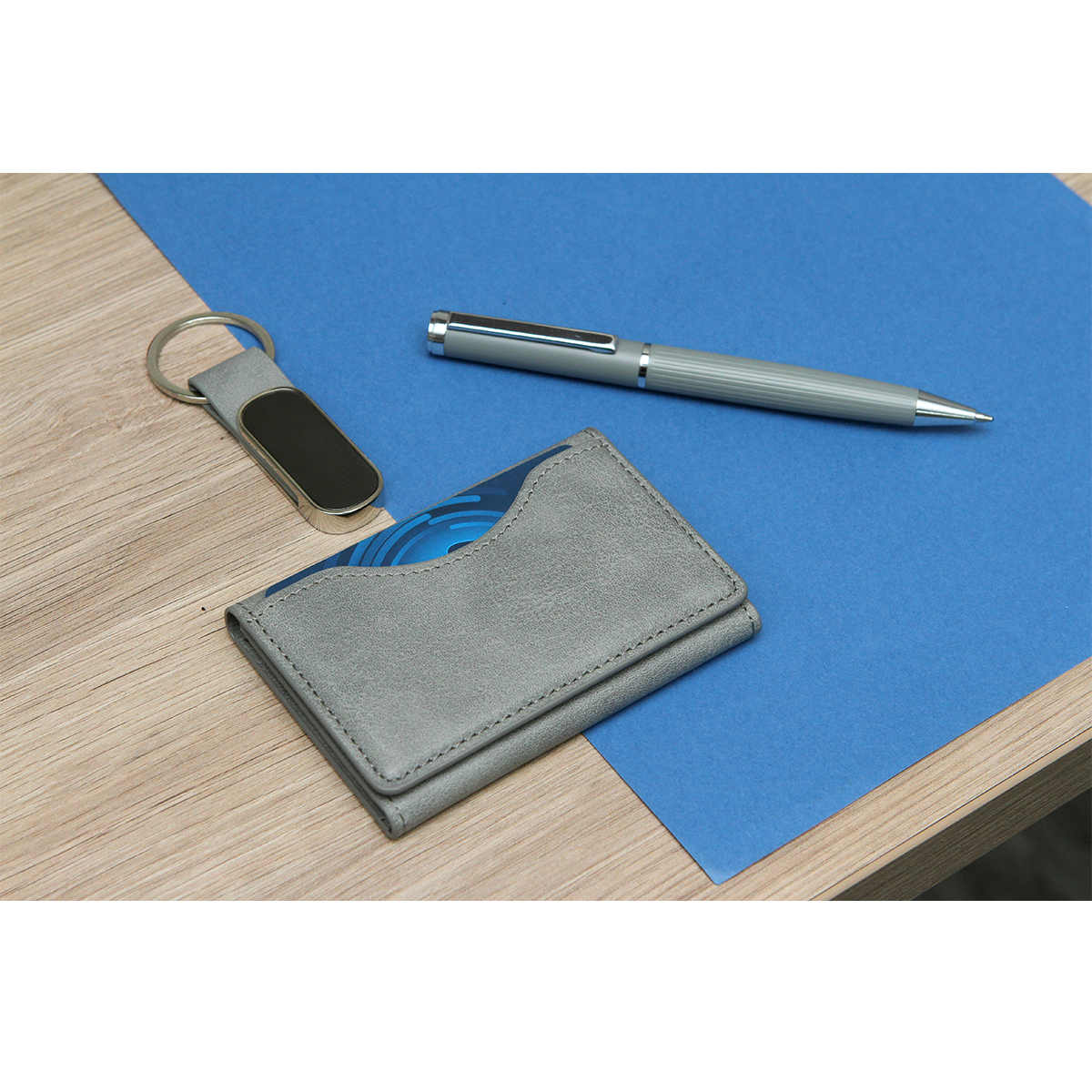 Set ejecutivo Brezovo. - Image 2
